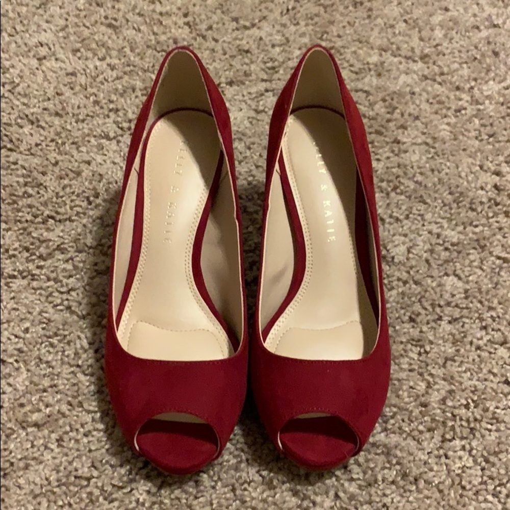 NEW Kelly & Katie Pump